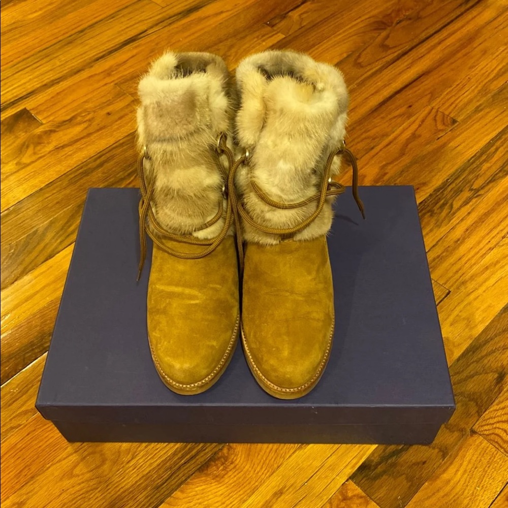 Stuart Weitzman Boot